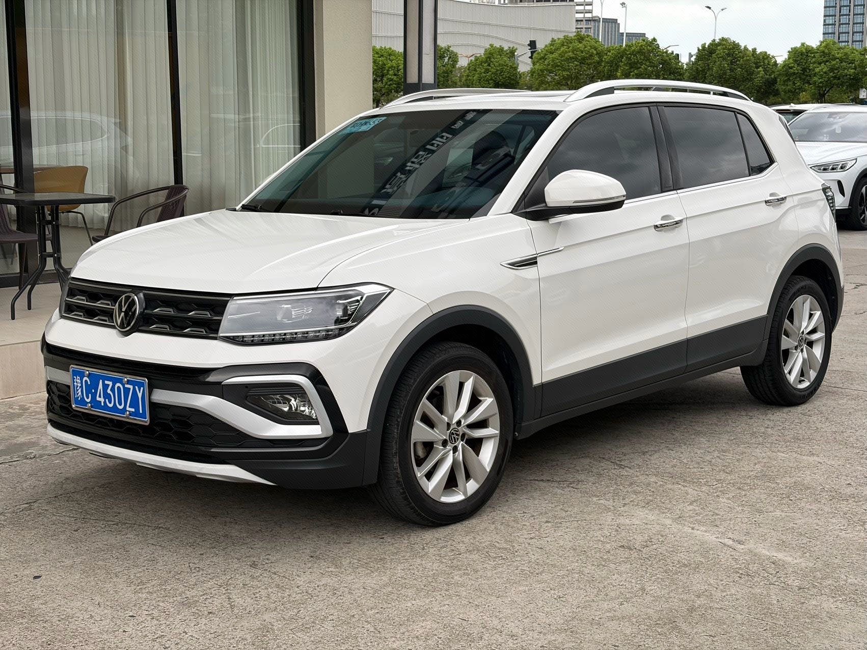 Volkswagen T-Cross 2022 car image 
