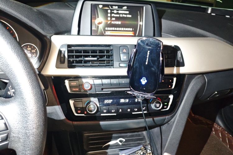 BMW 3 Series GT 2017 car image #15