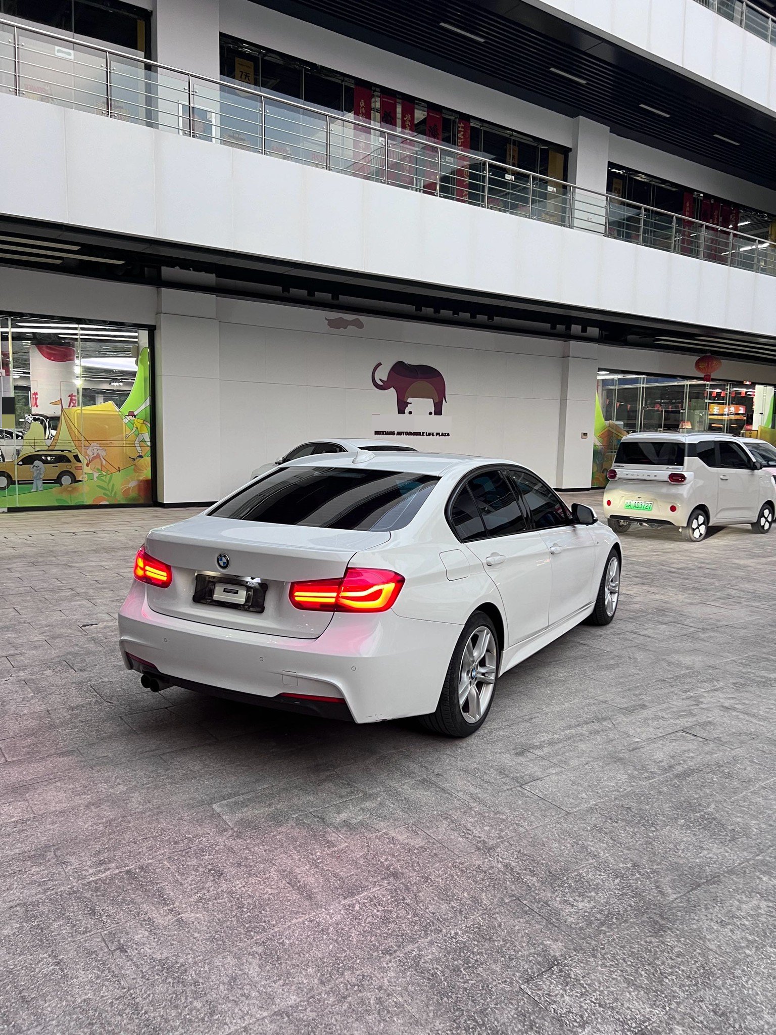 BMW 3 Series 2016 #8 BMW 3 Series 2016 car image #8