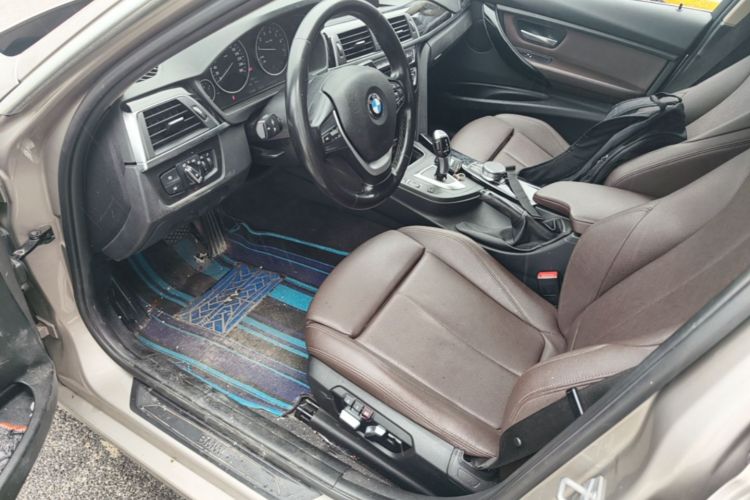 BMW 3 Series 2019 #18 BMW 3 Series 2019 car image #18