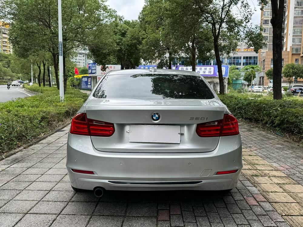 BMW 3 Series (Imported) 2012 car image #5