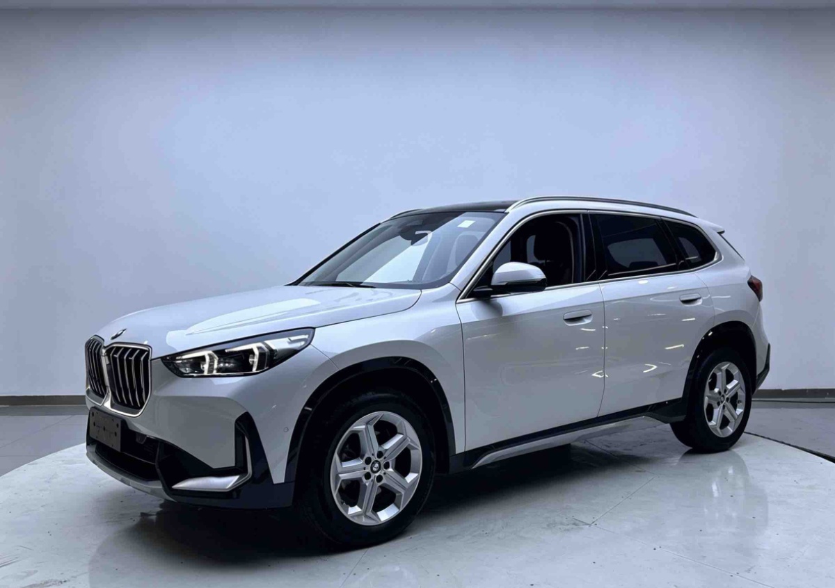 BMW X1 2023 BMW X1 2023 car image