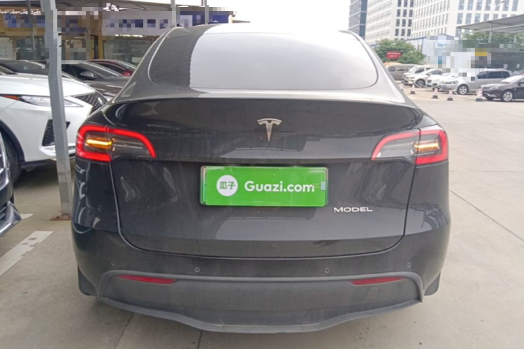 Tesla Model Y 2022 #6 Tesla Model Y 2022 immagine di auto #6