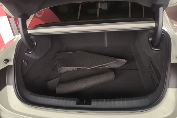 MI SU7 2024 car image #19
