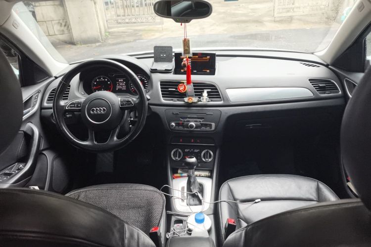 Audi Q3 2016 #12 Audi Q3 2016 car image #12