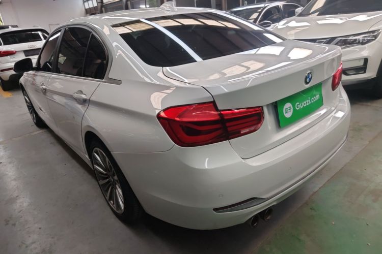 BMW 3 Series 2019 #5 BMW 3 Series 2019 car image #5