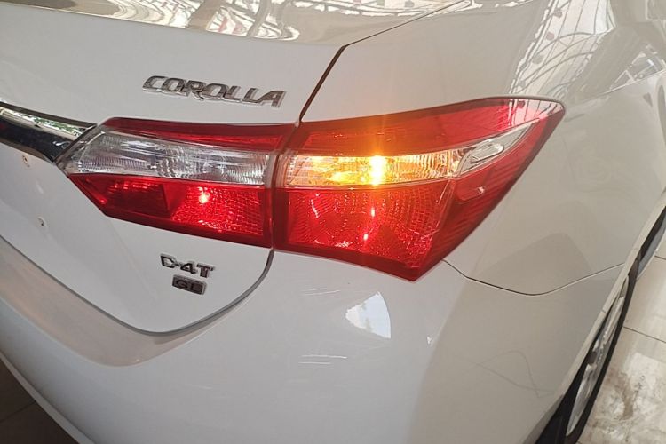 Toyota Corolla 2017 #8 Toyota Corolla 2017 car image #8