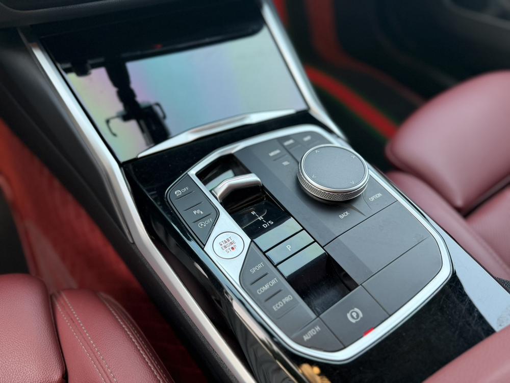 BMW 3 Series 2023 صورة سيارة #11