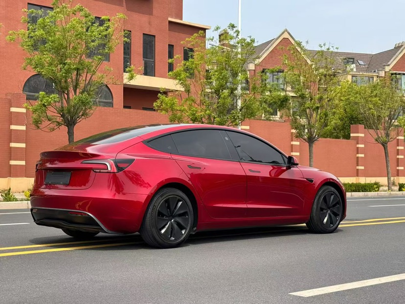 Tesla Model 3 2024 #5 Tesla Model 3 2024 car image #5