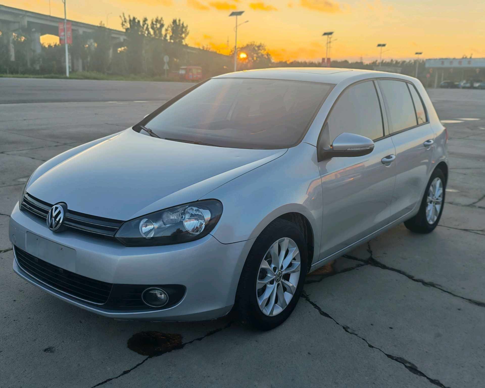 Volkswagen Golf 2013 Volkswagen Golf 2013 car image