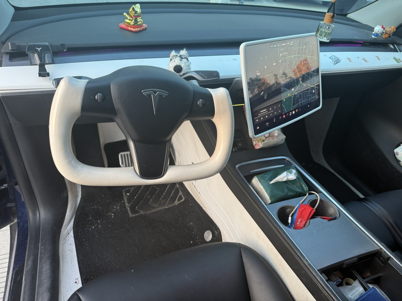 Tesla Model Y 2021 #5 Tesla Model Y 2021 car image #5