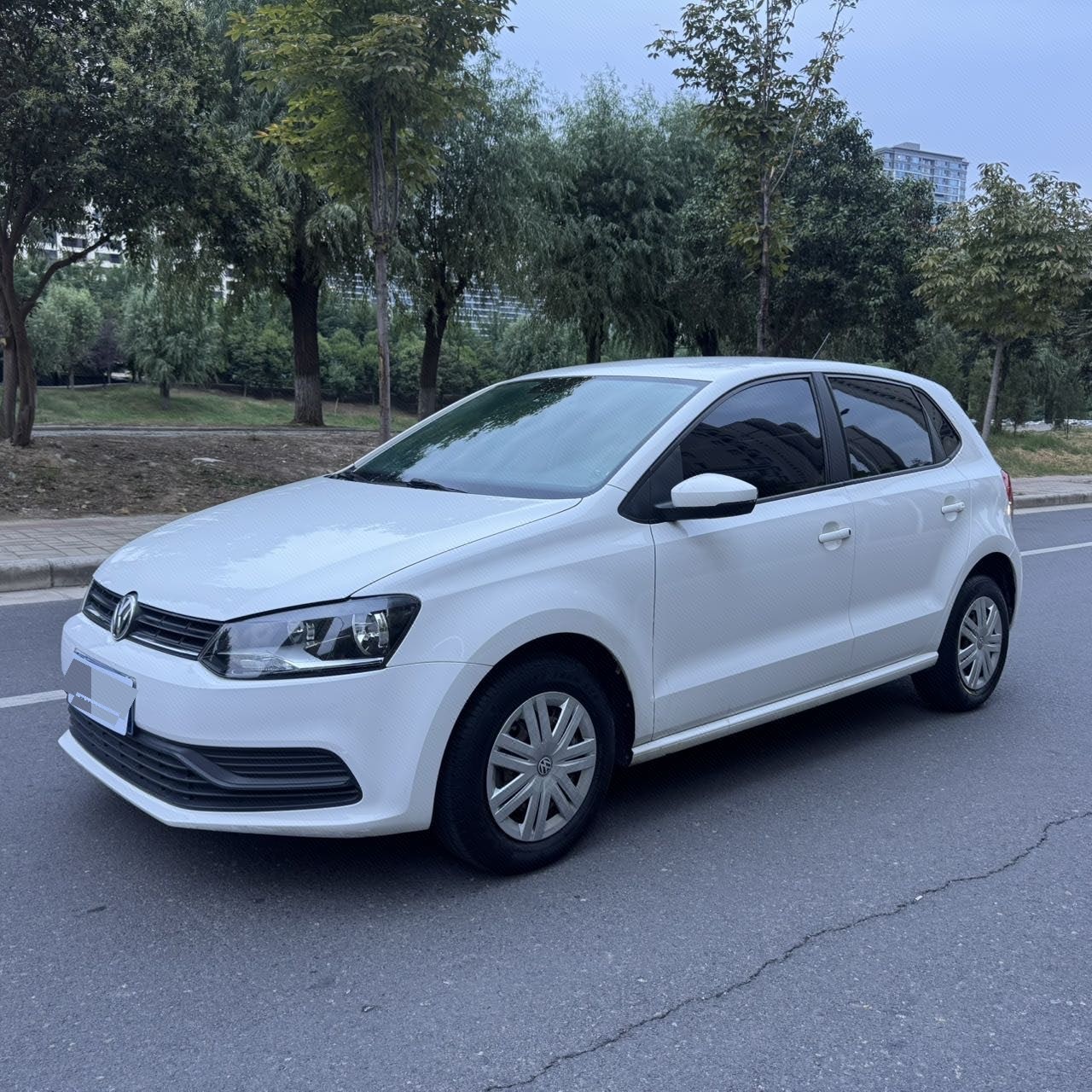 Volkswagen Polo 2018 Volkswagen Polo 2018 car image