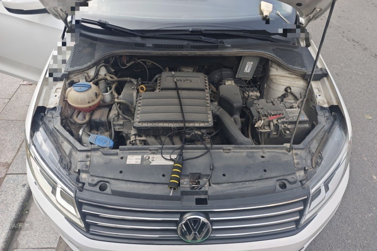 Volkswagen Santana 2017 car image #22