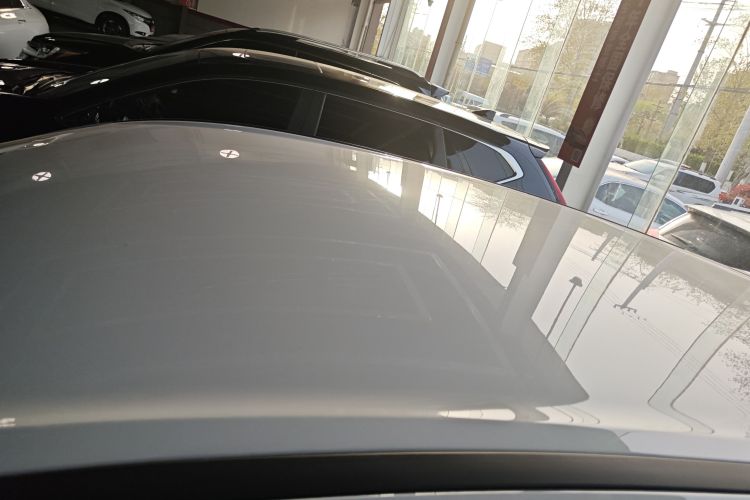 GEELY Coolray 2026 immagine di auto #25