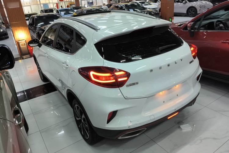 GEELY Emgrand GS 2021 #5 GEELY Emgrand GS 2021 imagen de coche #5