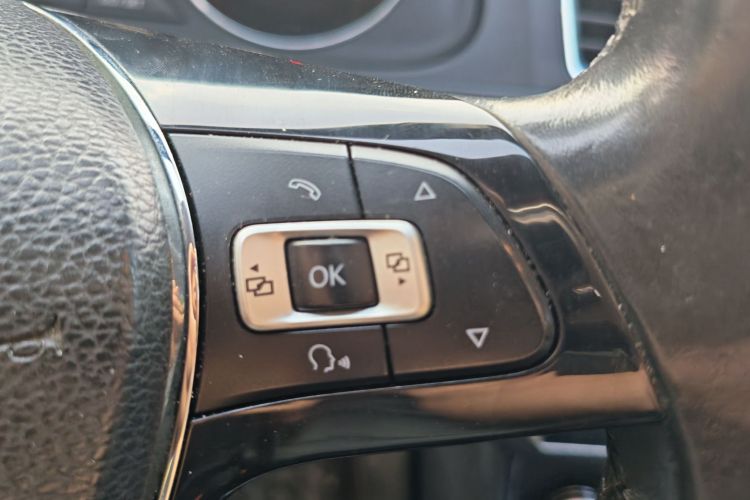 Volkswagen Lavida 2017 car image #16