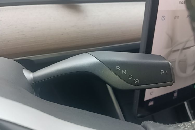 Tesla Model 3 2020 #14 Tesla Model 3 2020 car image #14