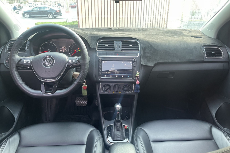 Volkswagen Polo 2017 #14 Volkswagen Polo 2017 car image #14