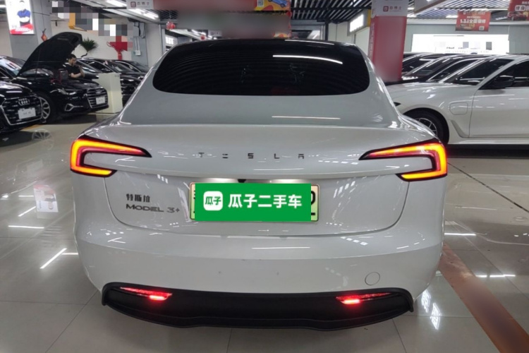 Tesla Model 3 2025 #4 Tesla Model 3 2025 car image #4
