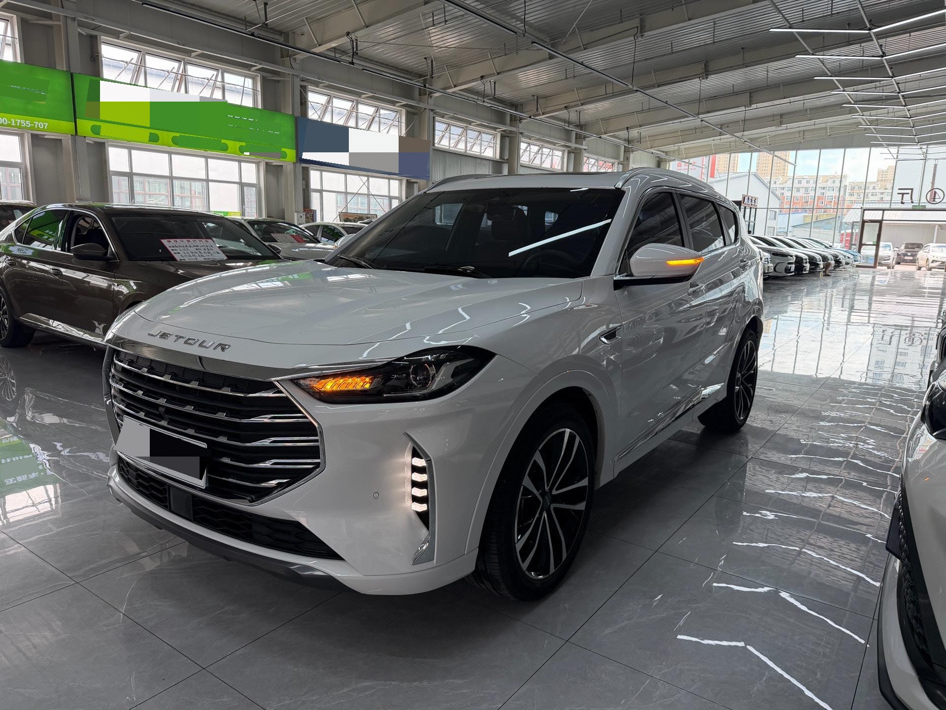 Jetour X70 PLUS 2022 Jetour X70 PLUS 2022 car image