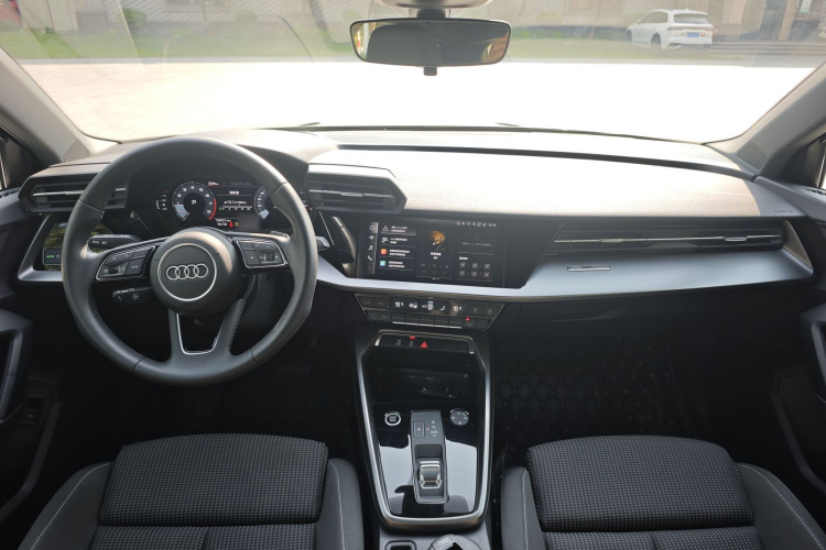 Audi A3 2021 car image #14