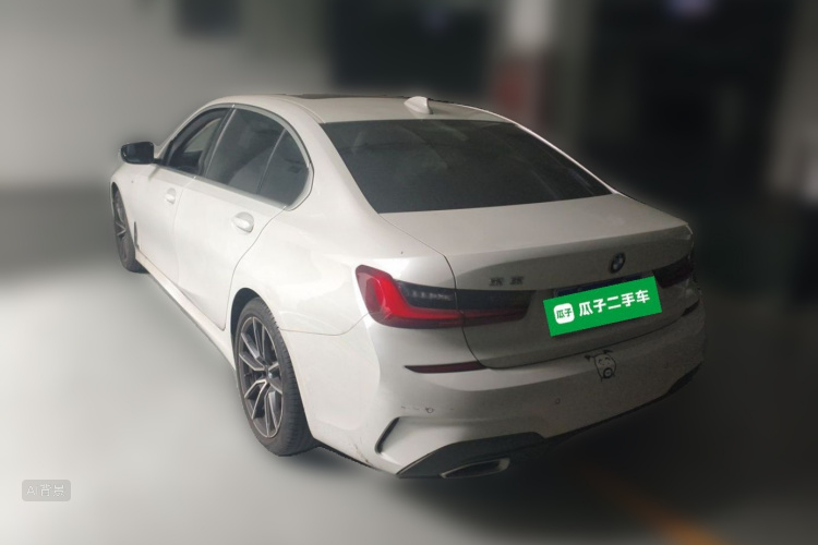 BMW 3 Series 2021 car image #5