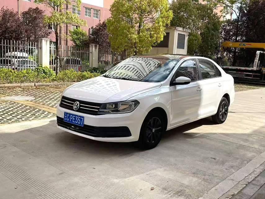 Volkswagen Santana 2017 car image 