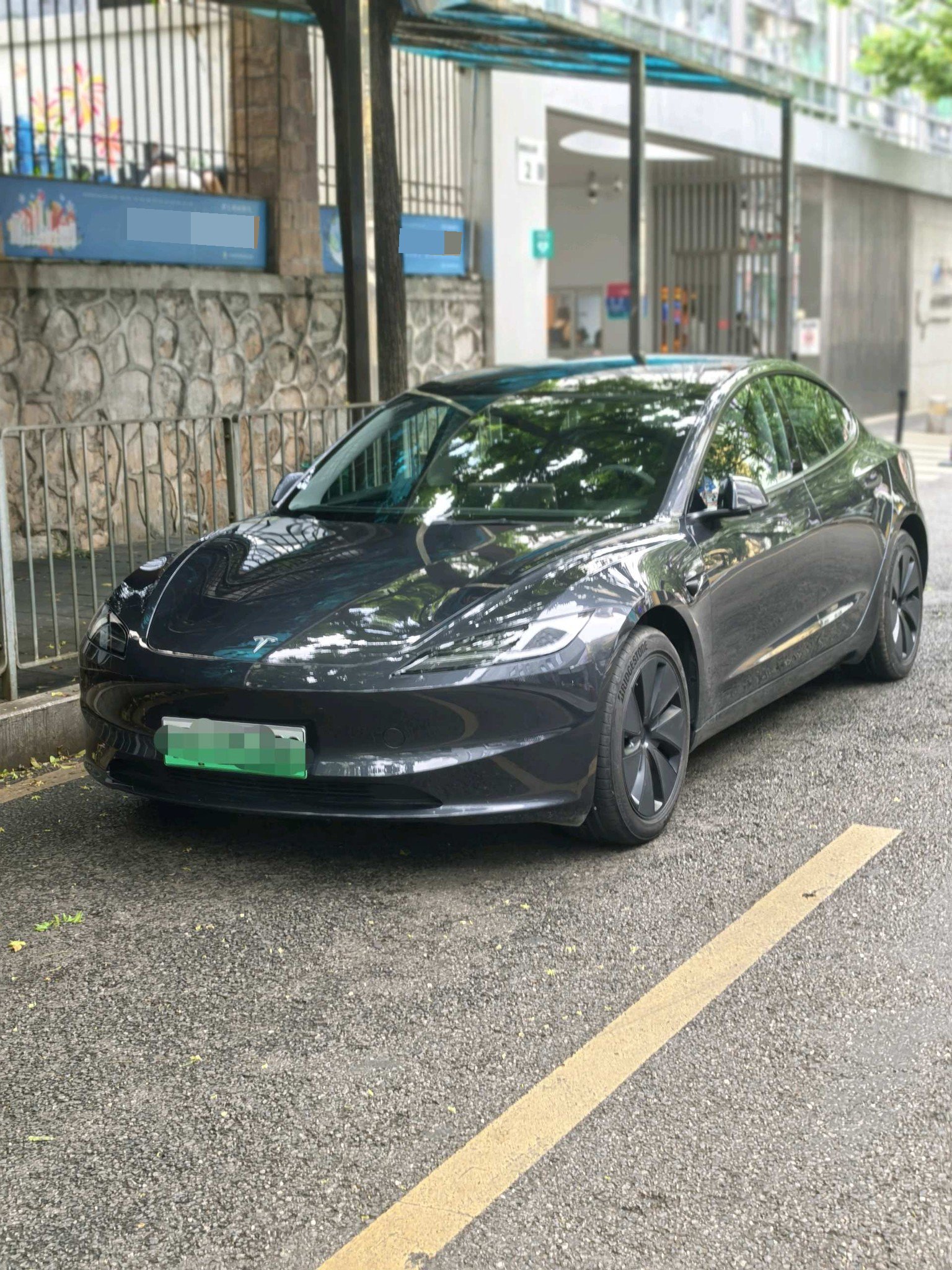 Tesla Model 3 2025 Tesla Model 3 2025 car image