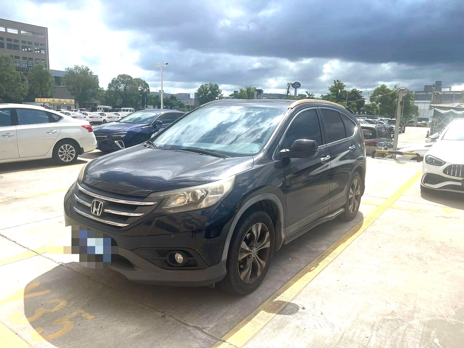 2012 2012 car image