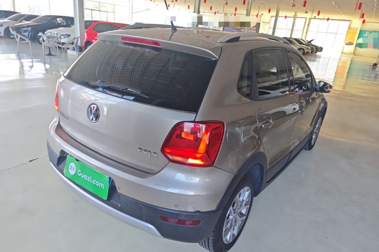 Volkswagen Polo 2017 car image #7