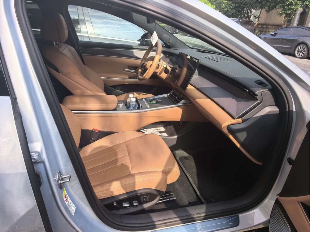 BYD HanL 2025 #5 BYD HanL 2025 imagen de coche #5