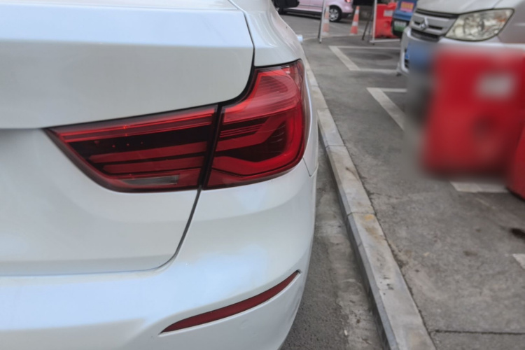 BMW 3 Series GT 2016 immagine di auto #8