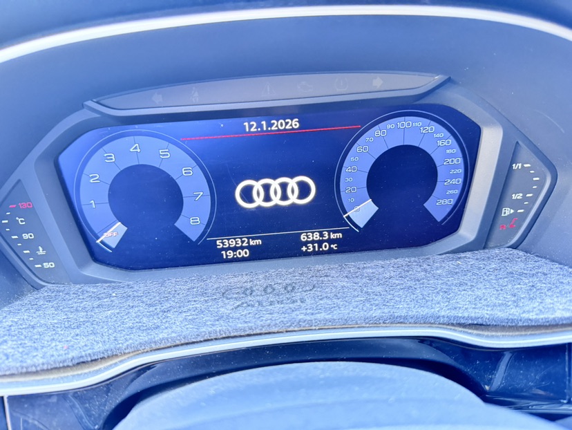 Audi Q3 2020 #6 Audi Q3 2020 car image #6