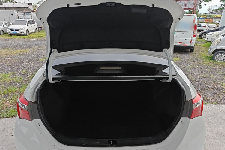 Toyota Corolla 2018 #19 Toyota Corolla 2018 car image #19