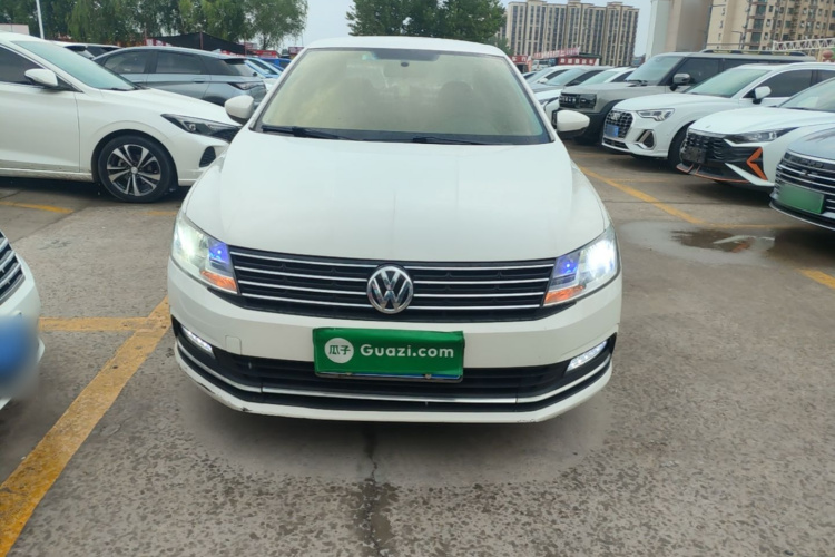 Volkswagen Lavida 2019 car image #3
