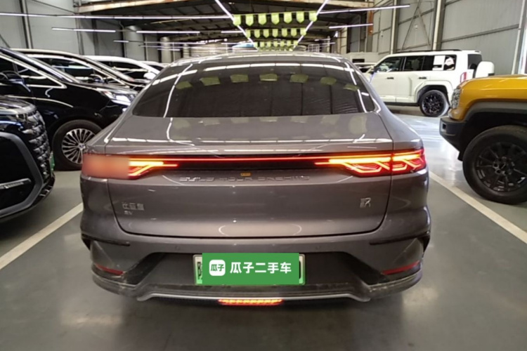 BYD Han 2023 car image #4