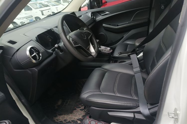 BYD Yuan New Energy 2019 #19 BYD Yuan New Energy 2019 car image #19