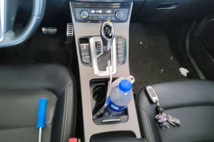 GEELY Emgrand GS 2017 #14 GEELY Emgrand GS 2017 car image #14