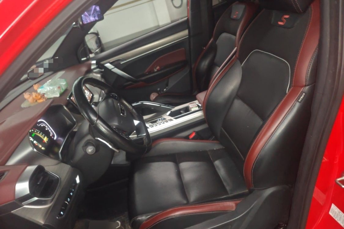 GEELY Coolray 2019 صورة سيارة #18