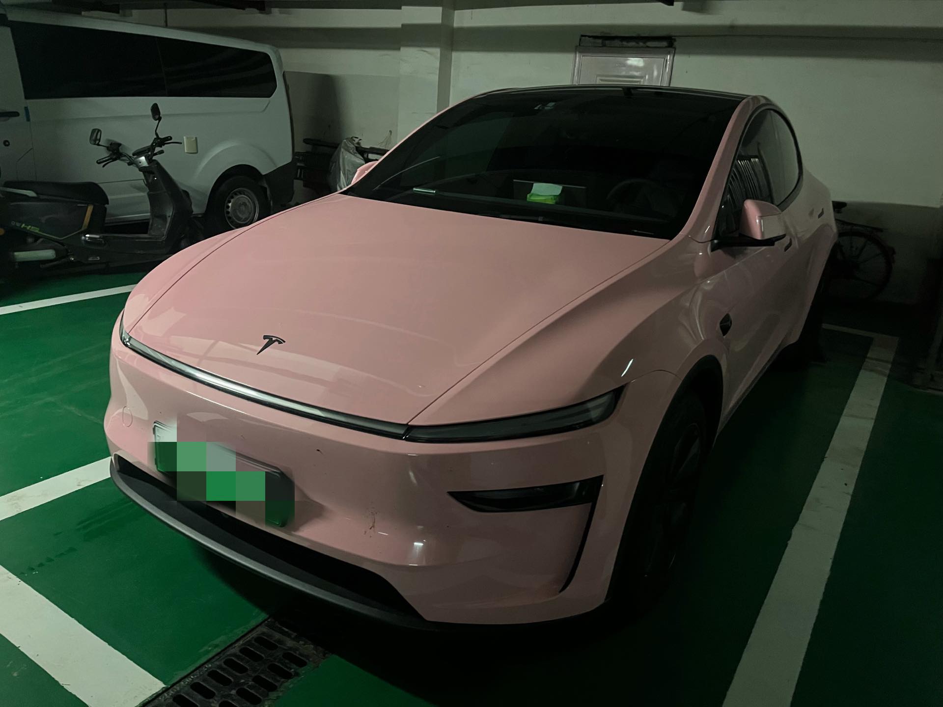 Tesla Model Y 2026 Tesla Model Y 2026 car image