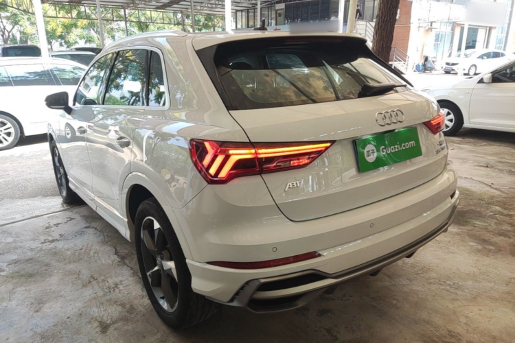 Audi Q3 2019 #5 Audi Q3 2019 car image #5