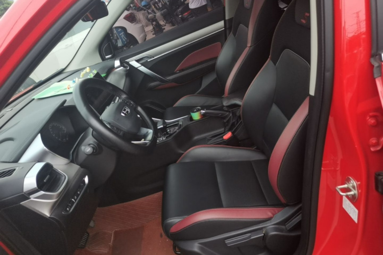 GEELY Coolray 2022 car image #19