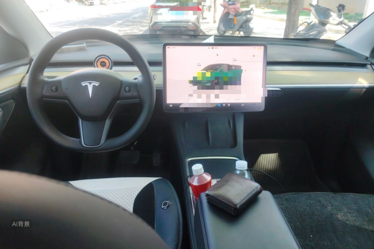 Tesla Model Y 2023 immagine di auto #11