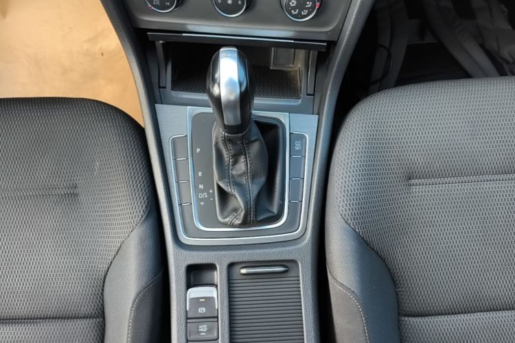 Volkswagen Golf 2015 #14 Volkswagen Golf 2015 car image #14