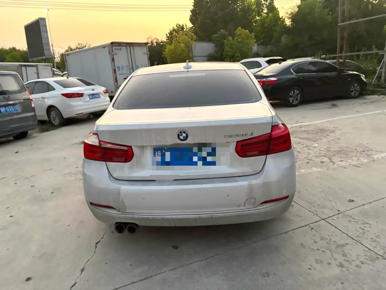 BMW 3 Series 2018 image de voiture #4