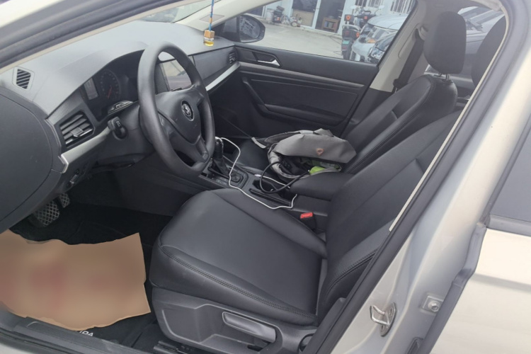 Volkswagen Lavida 2019 #19 Volkswagen Lavida 2019 car image #19