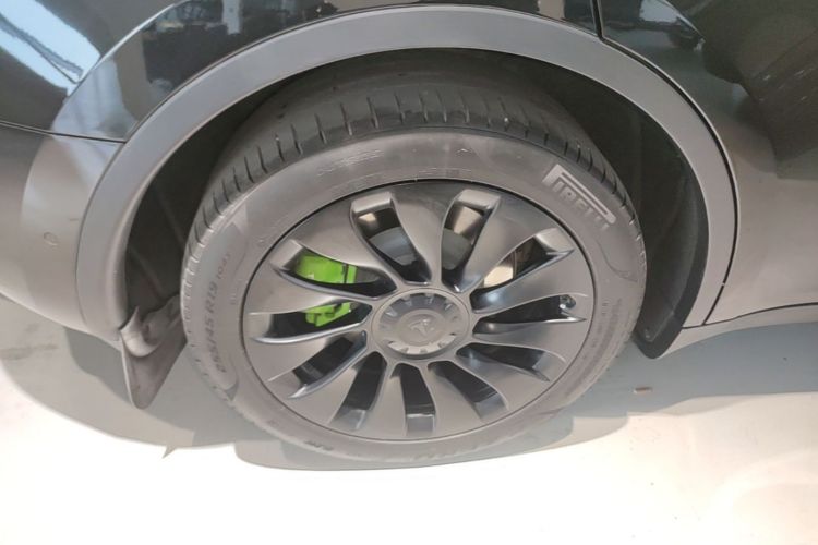Tesla Model Y 2022 #10 Tesla Model Y 2022 car image #10