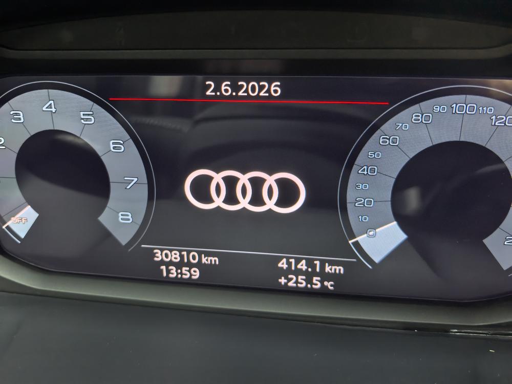 Audi Q3 2022 #11 Audi Q3 2022 car image #11