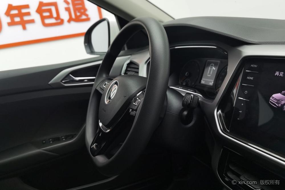 Volkswagen T-Cross 2020 #11 Volkswagen T-Cross 2020 car image #11