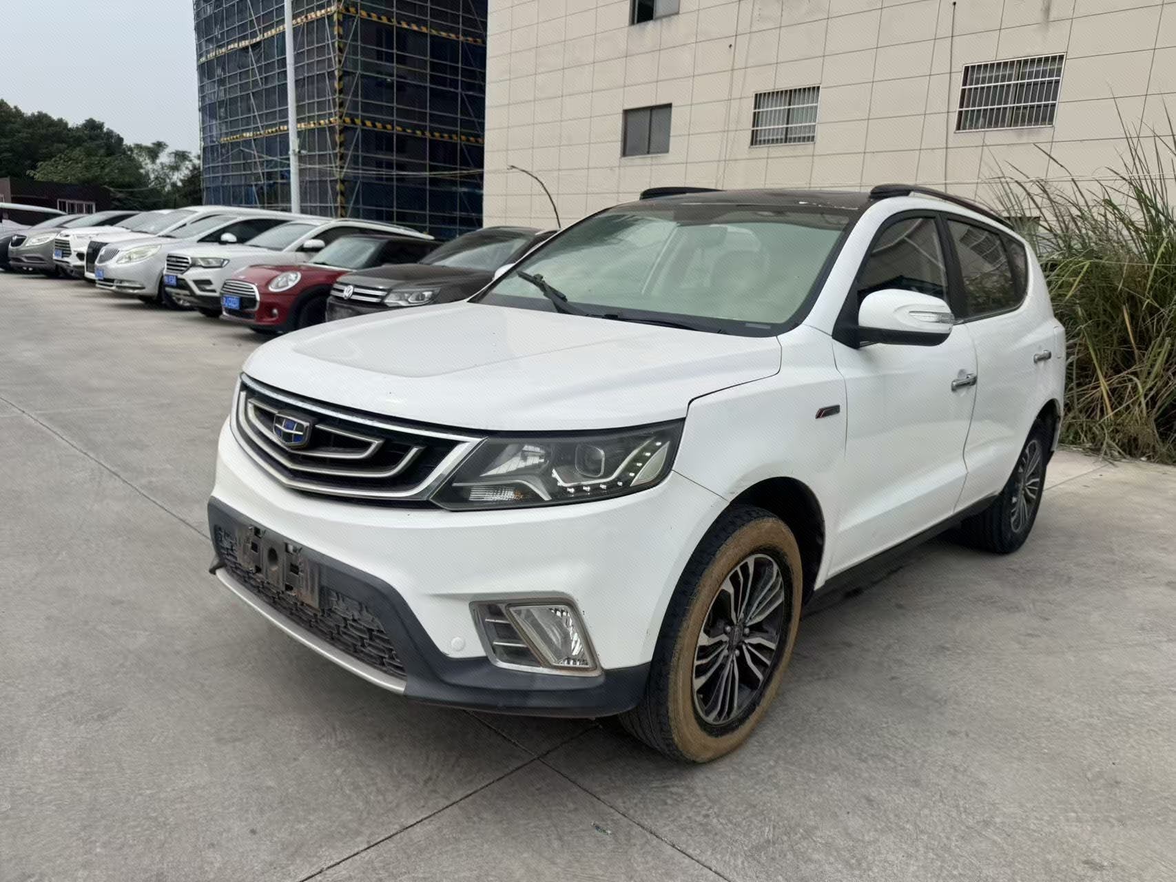 GEELY Vision X6 2016 GEELY Vision X6 2016 immagine di auto